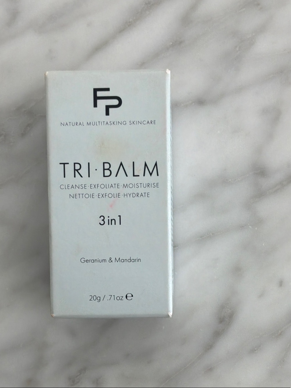 Tri-Balm 3-in-1 Cleanse Exfoliate Moisturise – White
